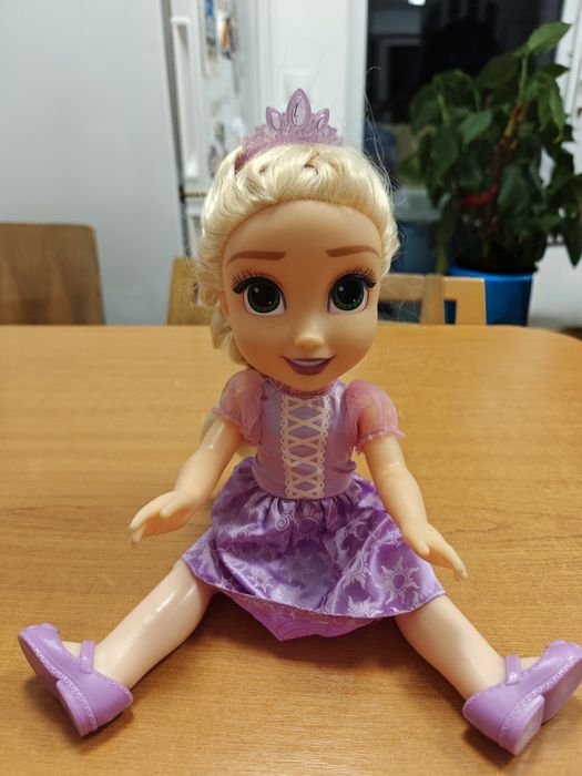 Rapunzel - păpușă Disney Princess
