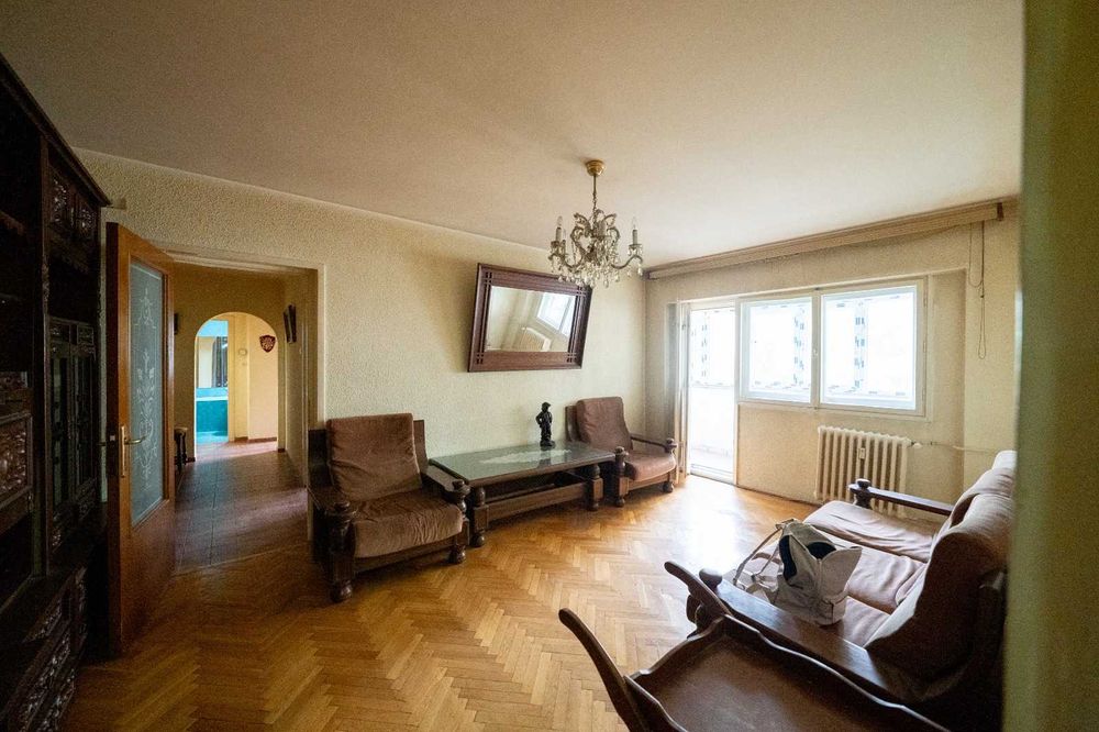 Iancului/Victor Manu - 4 camere stradal