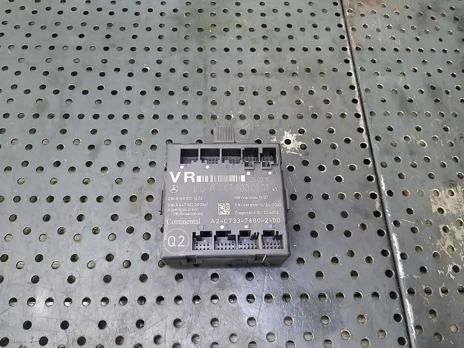 Modul calculator usa dreapta fata mercedes vito w447 a1668201426 a4479020800