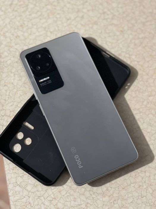 Продам/обменяю Poco f4 8/128