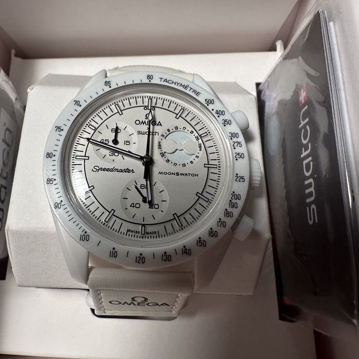 Omega x Swatch Moonswatch