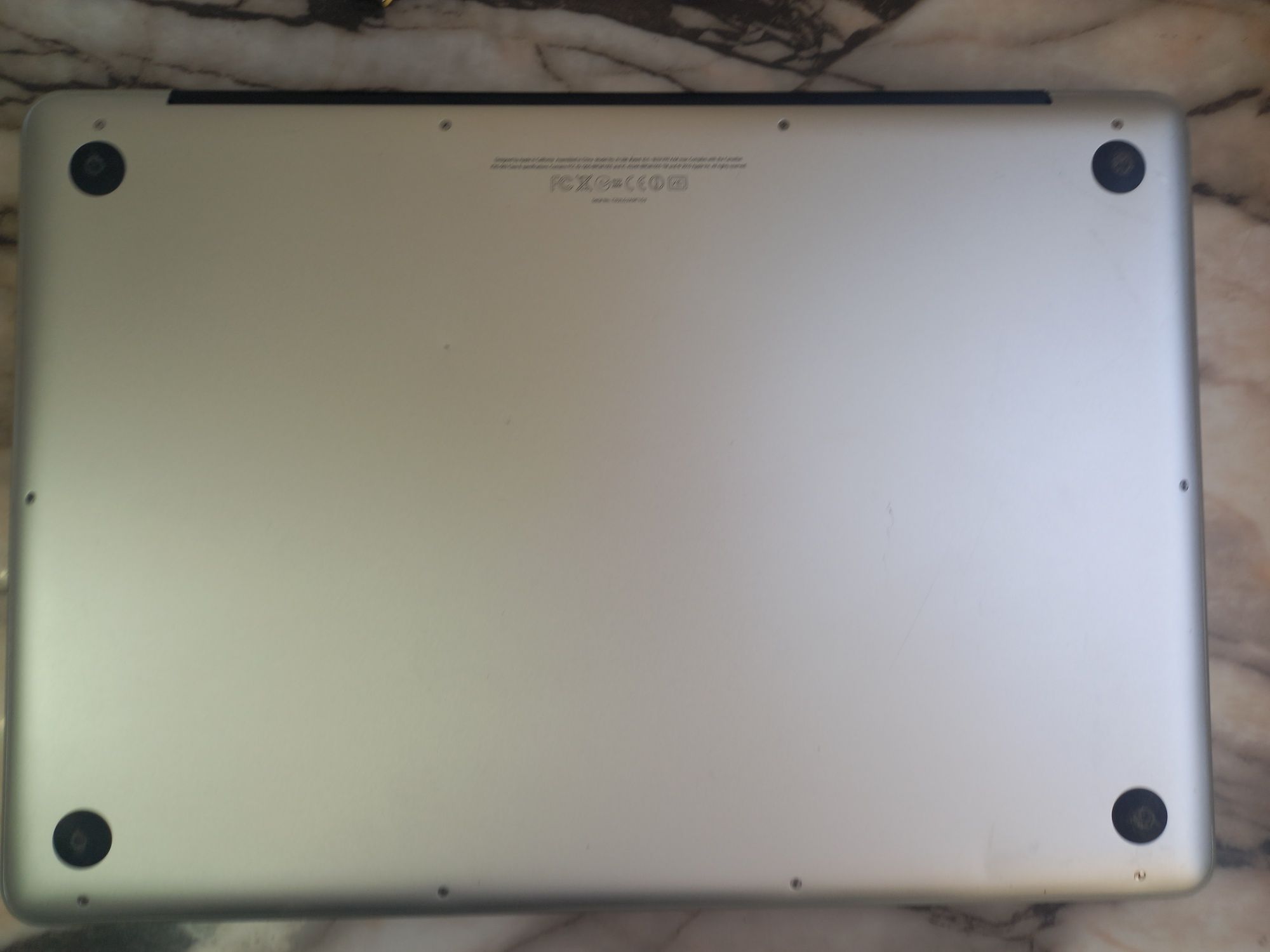 Лаптоп Apple MacBook PRO 15 A1286 i7 2.3  2012 GT650