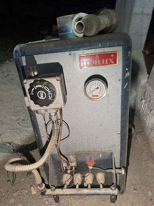 продам котёл напольный UNILUX