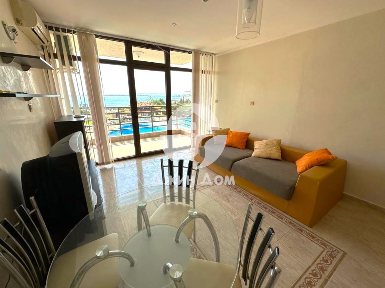 Продава се Двустаен апартамент в Свети Влас - 58 кв.м за 2449 €/кв.м - Снимка #3