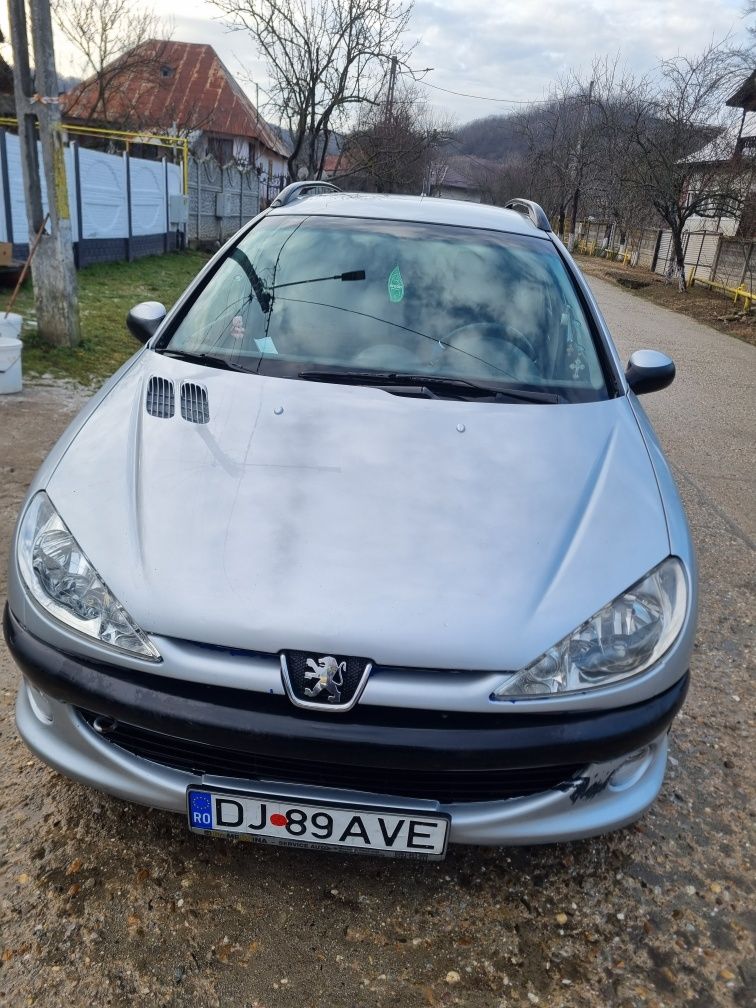 Vând pejo 206 sw 2.0 tdi