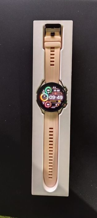2  Smartwatchuri  Xiaomi Mi Watch unul  bej dama si unul negru