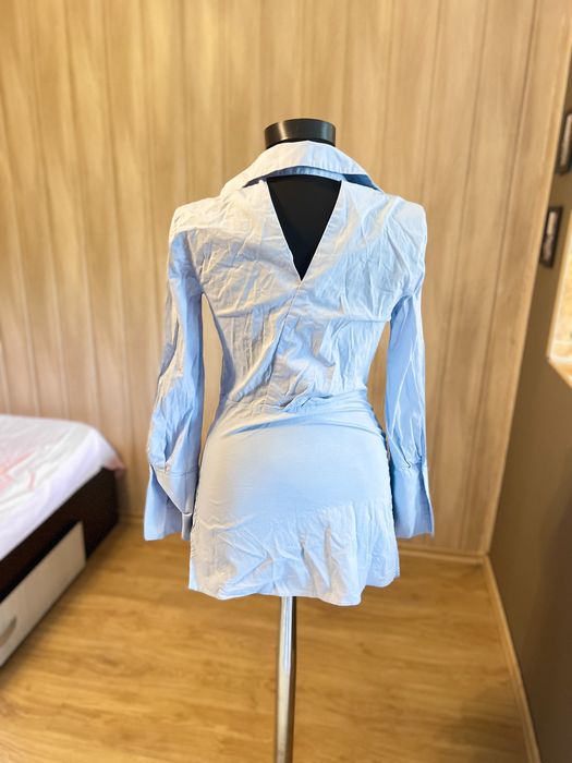 Camasa Zara cu maneca lunga bleu ciel spate decupat xs