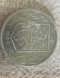 Monedă de colecție de 500 lei din anul 1999.