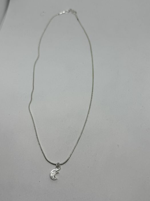 Нов сребърен синджир с висулка луна 4.54гр 925