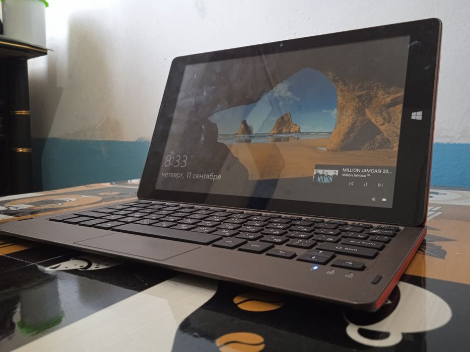 Pertigio planshet noutbook sotiladi