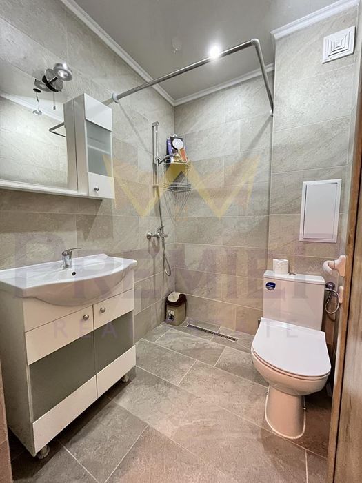 Дава се под наем Двустаен апартамент в Варна, Победа - 65 кв.м за 561 € - Снимка #6