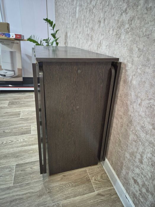 Продам Стол-книжку