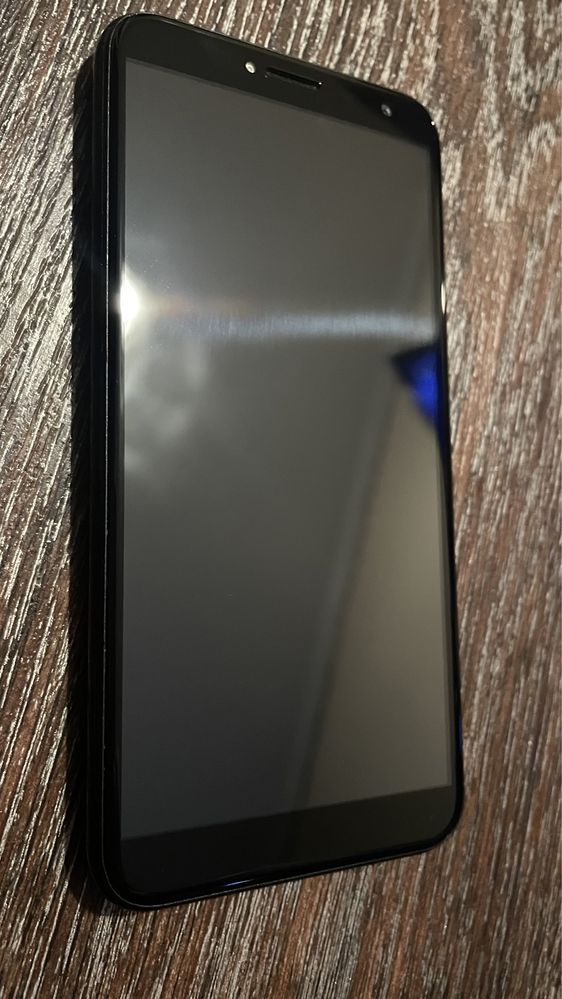 Oukitel C8