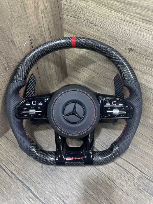 Mercedes Custom Спортен Волан – Персонализиран Дизайн!