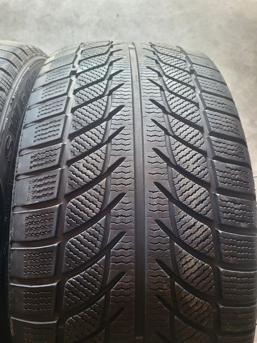 2 anvelope 245 45 R 17 Westlake iarna