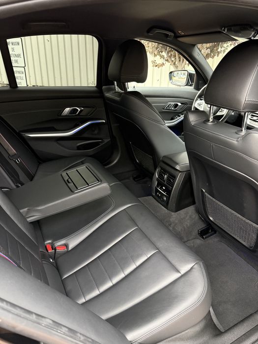 Bmw 330i Seria 3 M-Sport / 258cp