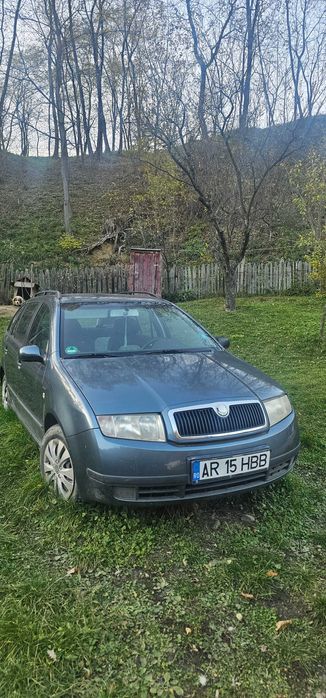 Vând  skoda fabia (1.6 )/ alfa romeo 156 (1.9)