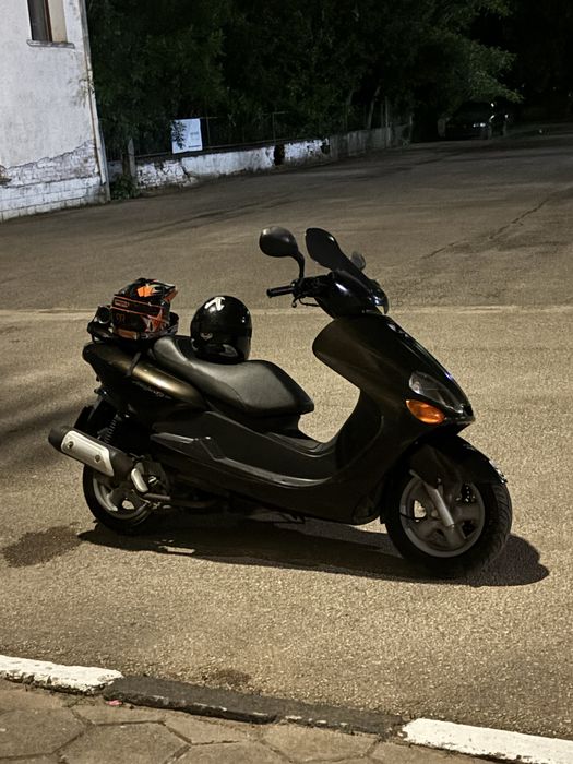 Ямаха маджести 125