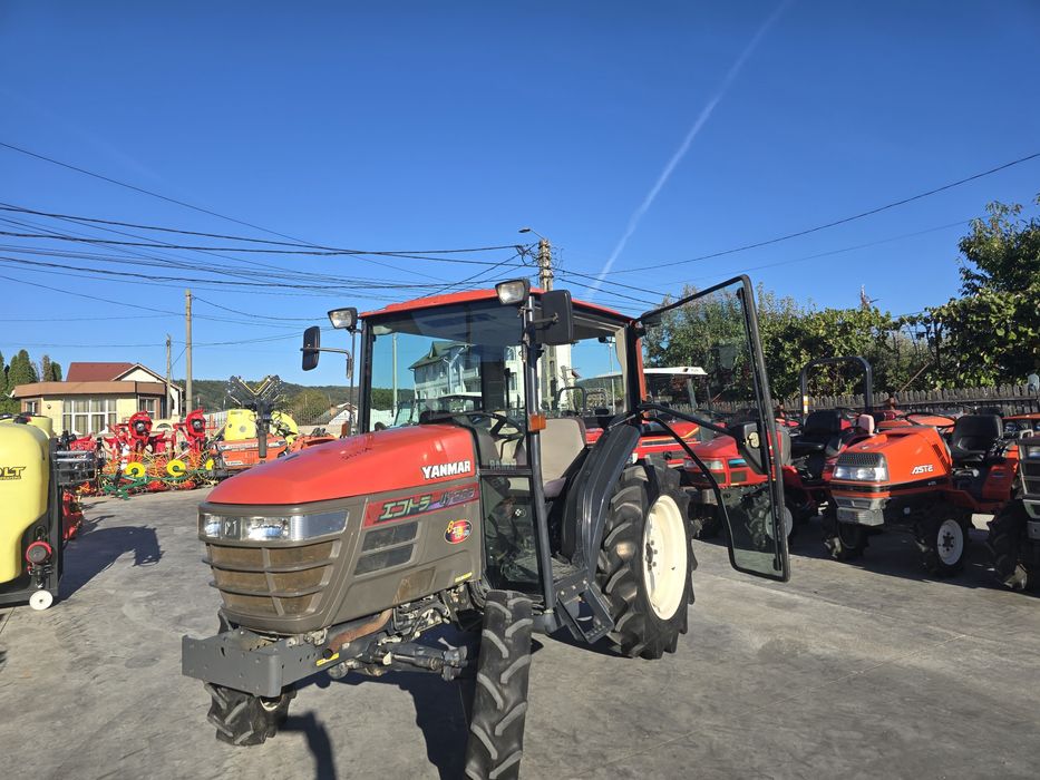 Tractor japonez Yanmar Us328