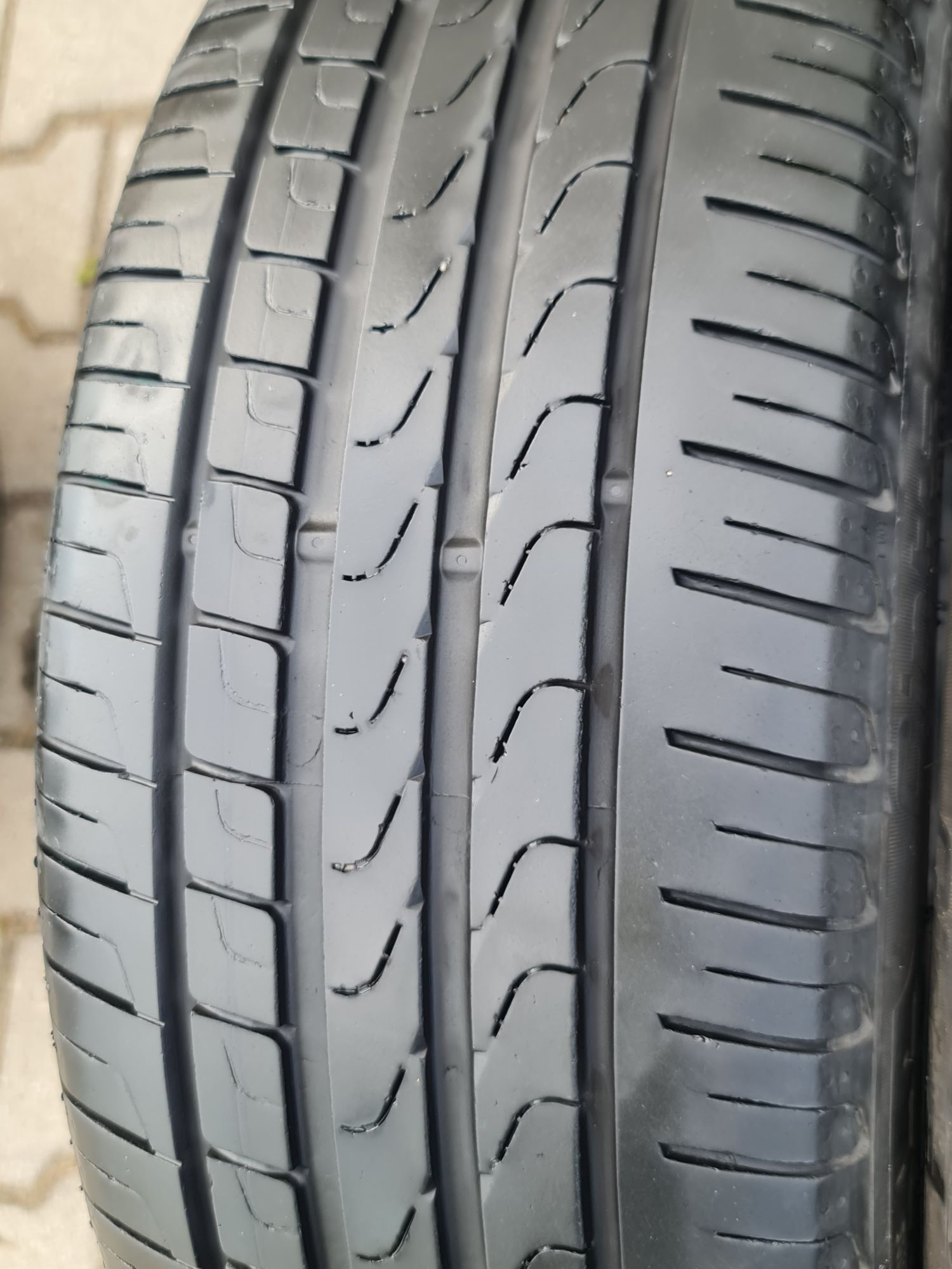 205 45 17 Pirelli