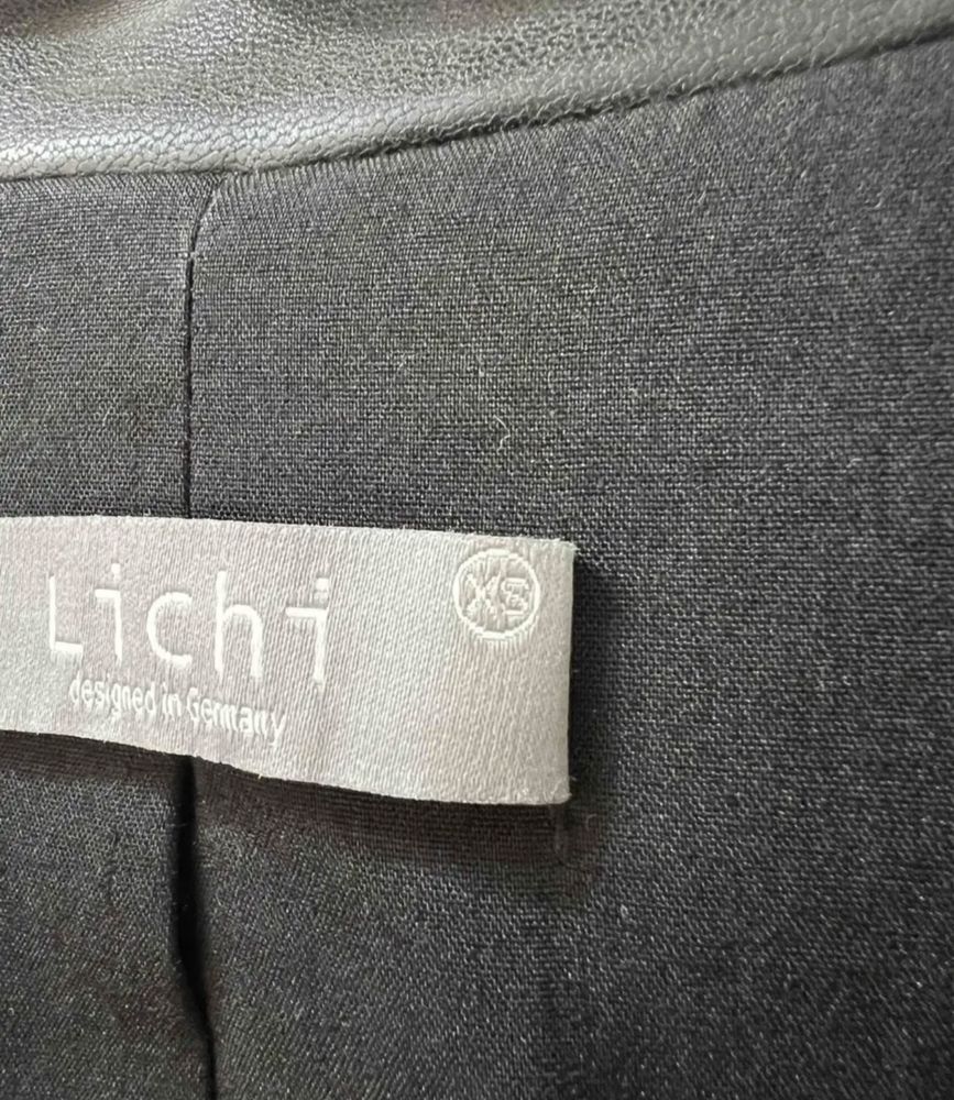 Кожаный пиджак Lichi