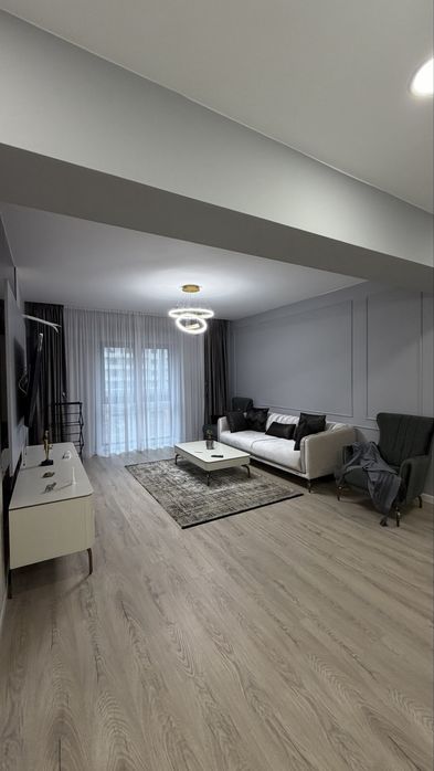 Apartament 3 camere inchiriere