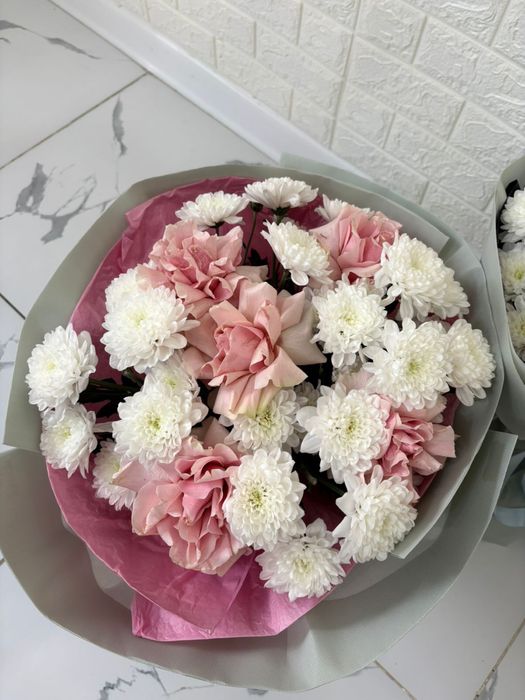 продаеются цветы