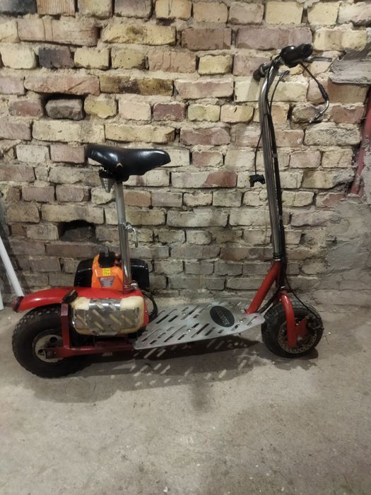 G- SCOOTER - Моторен бензинов
