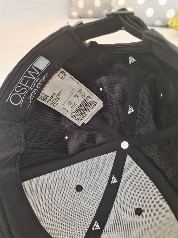Adidas original ..