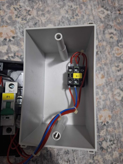 Tablou electric Big Dutchman – control automat motor/ventilator – nou