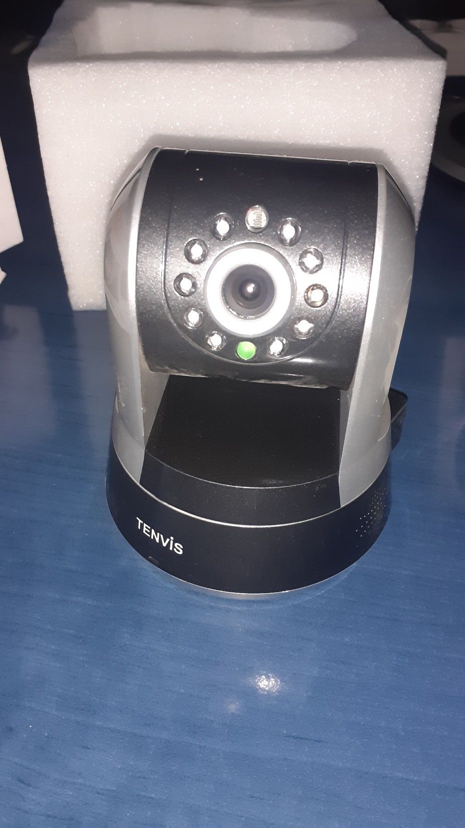 Продам  IP-камеру IPROBOT 3