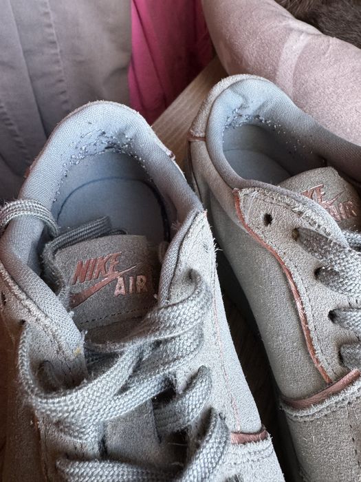 Кецове Nike Air Jordan 38.5