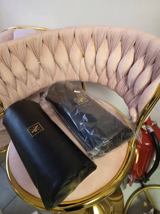 Възглавнички за маникюр