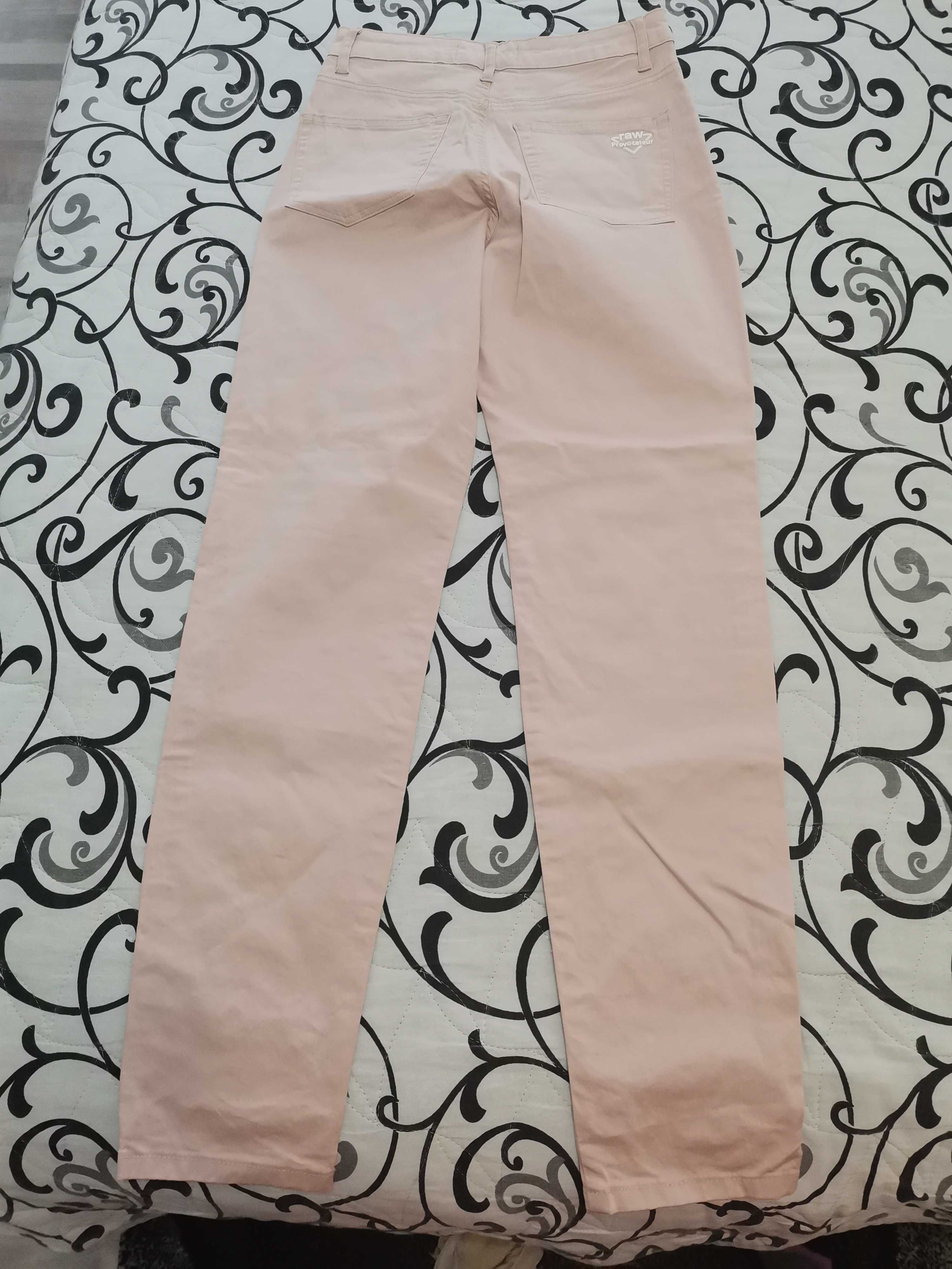 Страхотен розов панталон