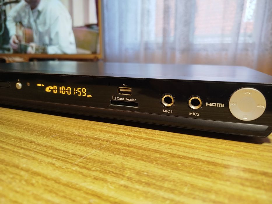 Dvd Lenco USB SD card reader