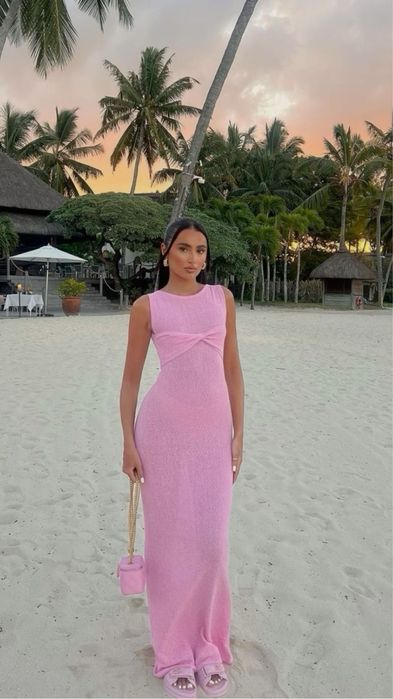 Пляжное платье красивое