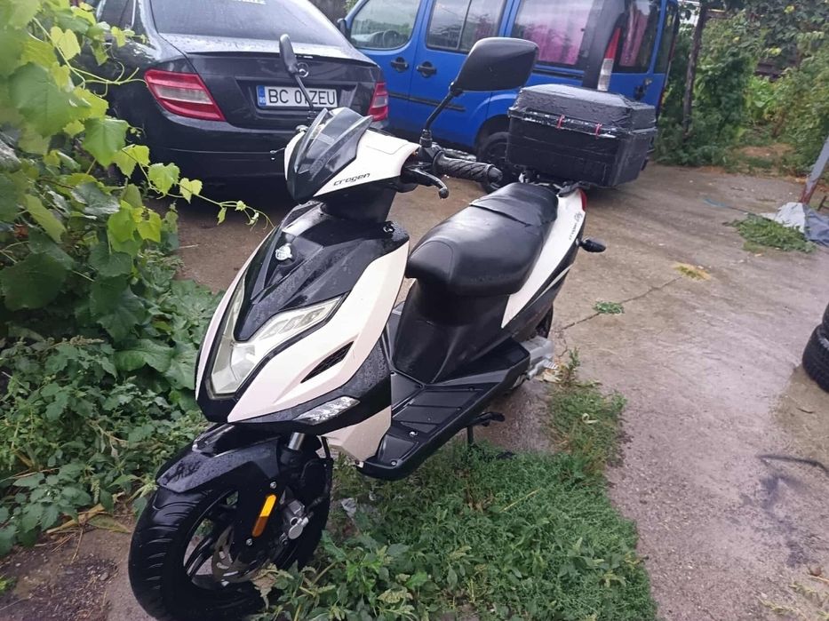 Scuter 50 cc. Preț negociabil