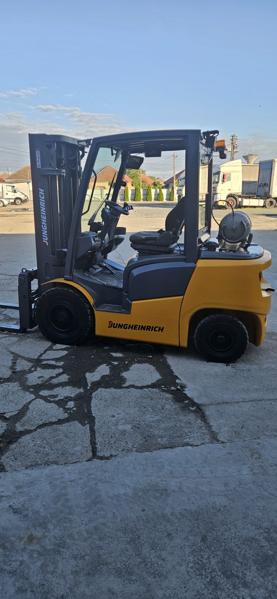 Motostivuitor GPL JUNGHEINRICH TFG 425