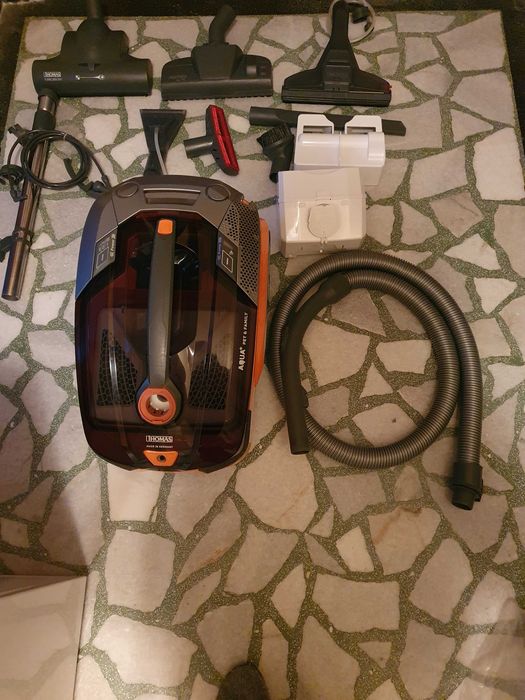 Прахосмукачка Thomas AQUA+ PET & FAMILY