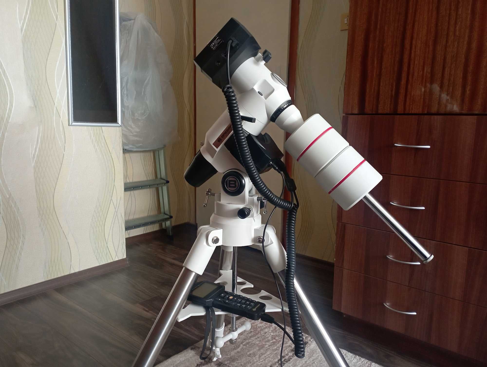 Екваториална монтировка Bresser Messier EXOS-2 EQ GoTo.
