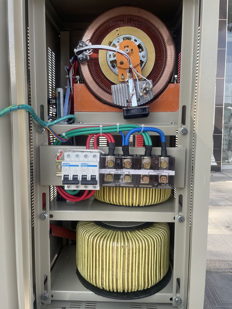 Стабилизатор напряжения АНДЕЛИ/ANDELI/Stabilizator-QR-кодом SVC-30 KVA