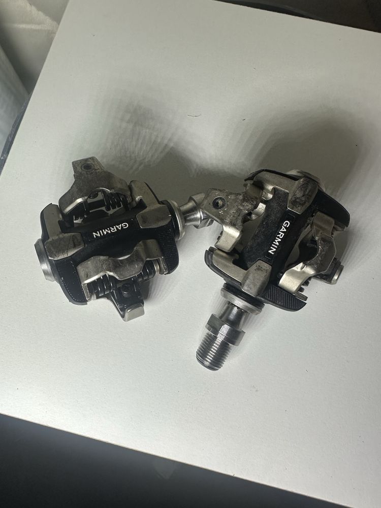 Garmini spd meter pover