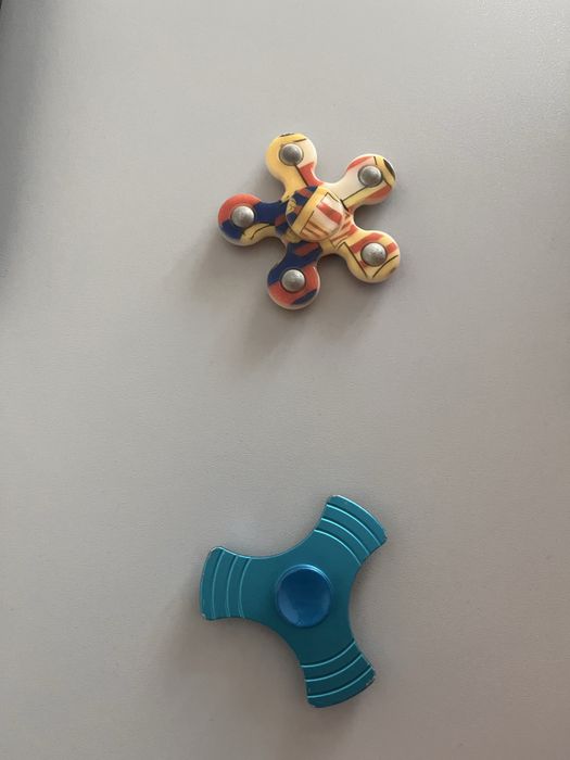fidget spinner barca