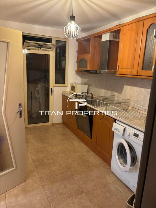 Тристаен апартамент под наем в кв. Мараша