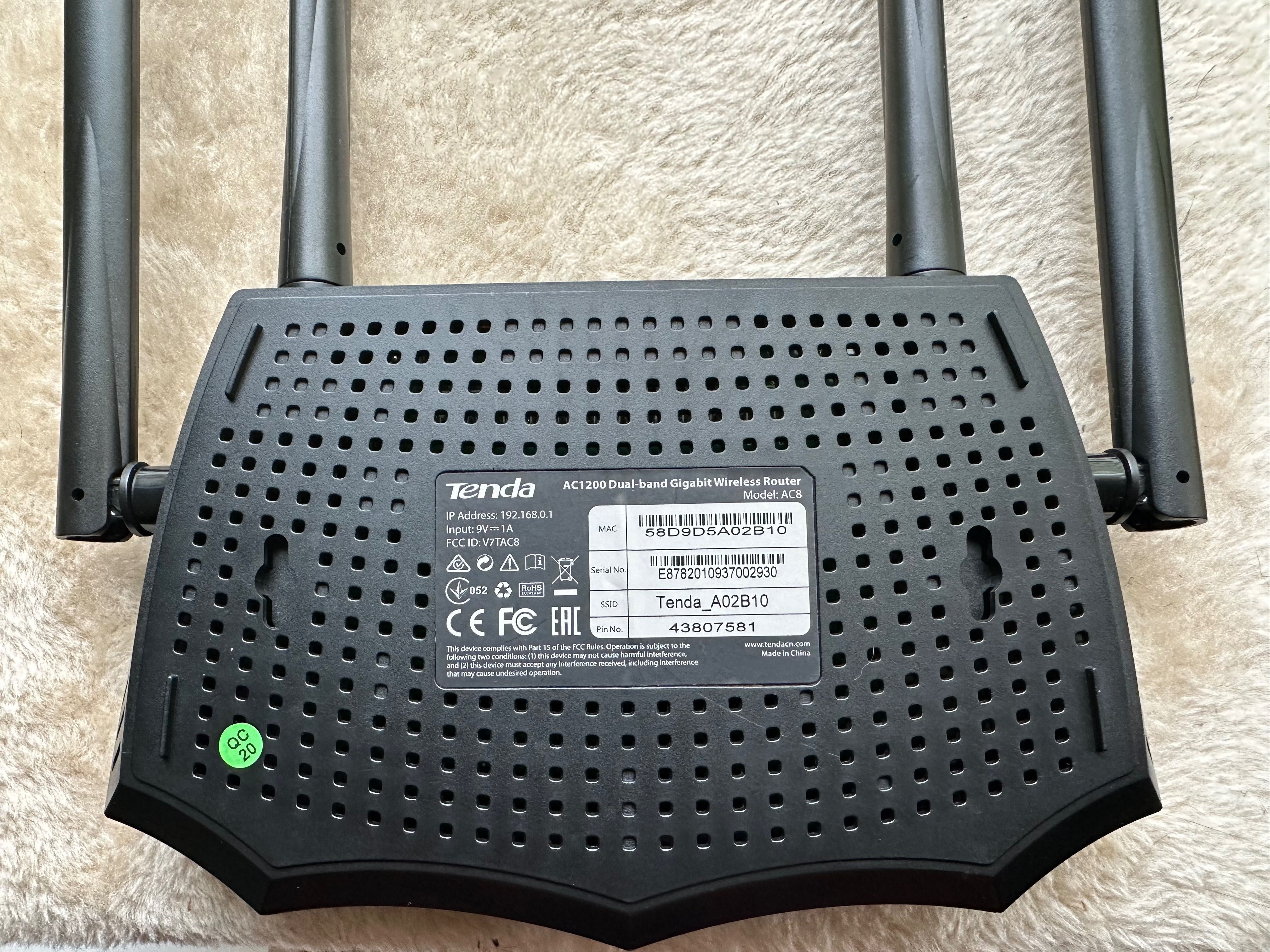 Tenda AC1200 Dual-band Gigabit Wireless Router
Model: AC8