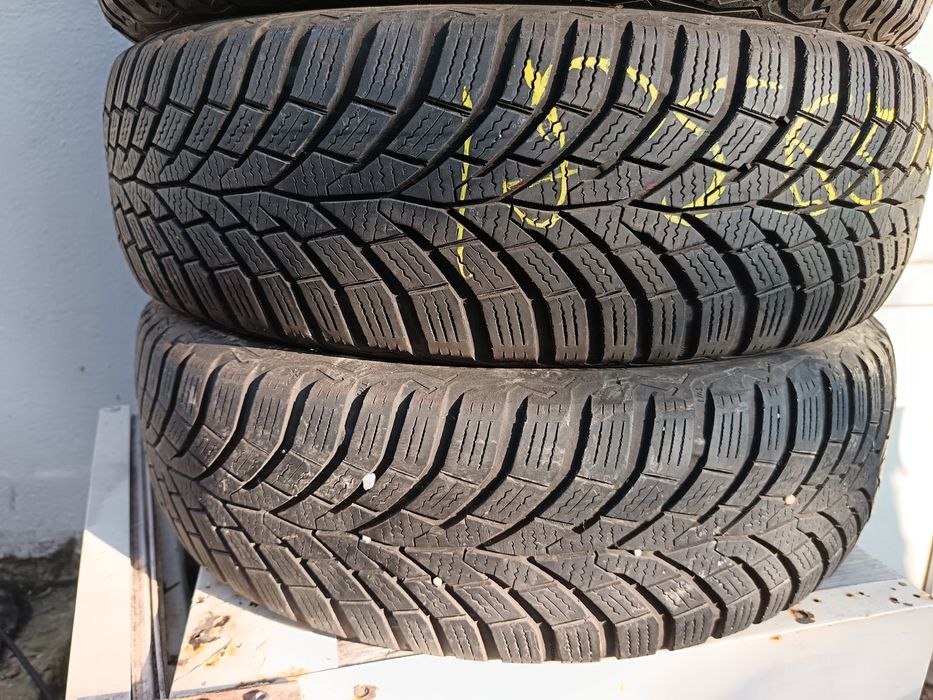 Anvelope MS iarna 185 65 15 continental 2023 6.5-7mm