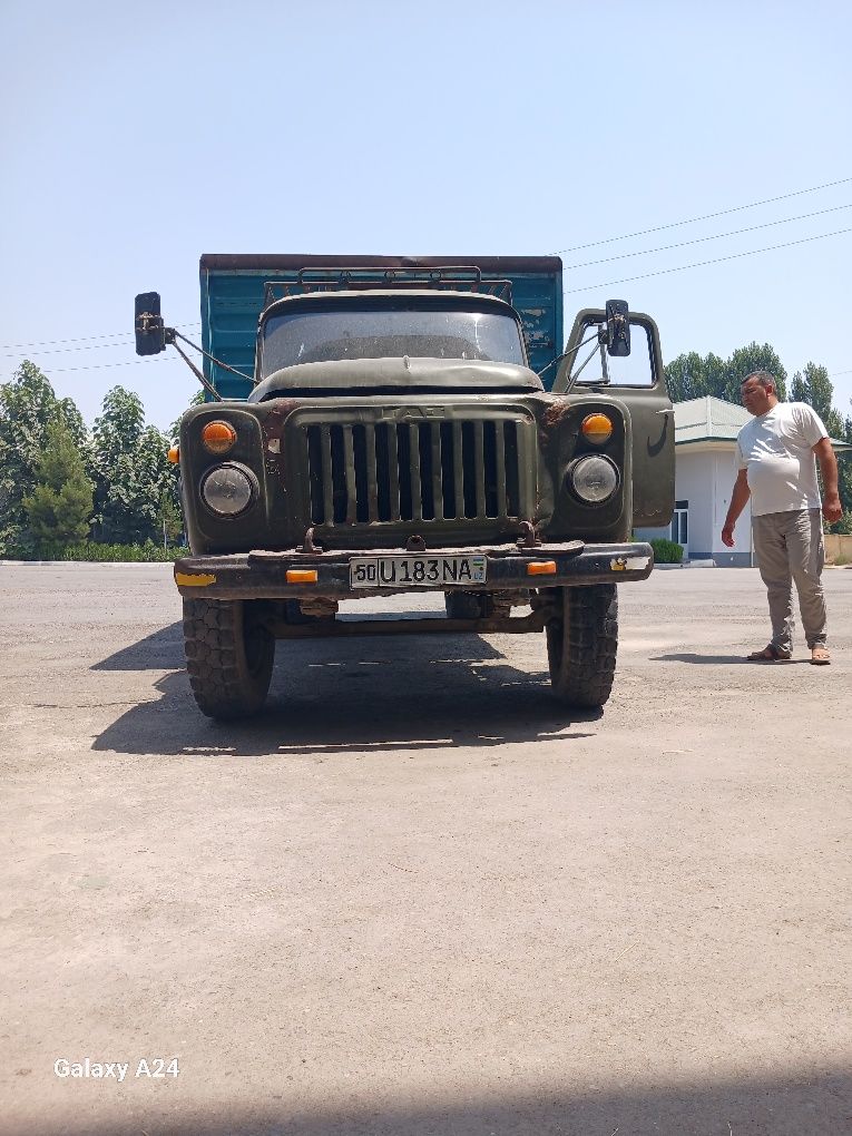 Gaz 53.     1983