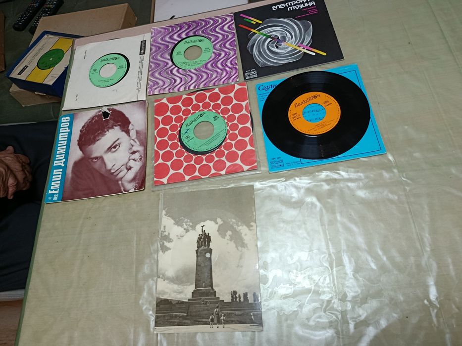 Грамофонни плочи и грамофон