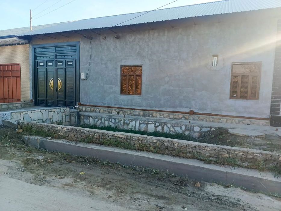 6 сотихли таëр ремонт килинган участка срочно арзон нархда сотилади