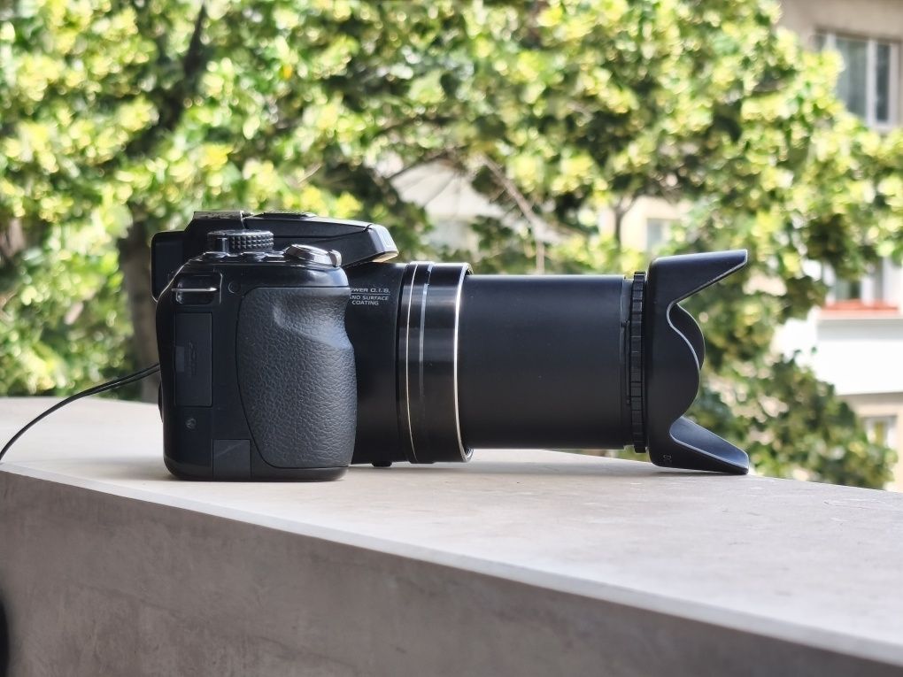 Фотоапарат Panasonic DMC-FZ200 Lumix